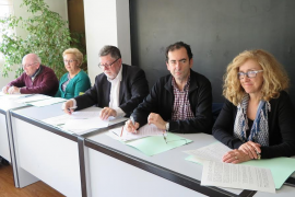 Moment de la signatura de l’acord de col·laboració. 