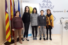 Les persones trans podran canviar el nom de la targeta ciutadana abans de tenir la documentació del canvi de sexe