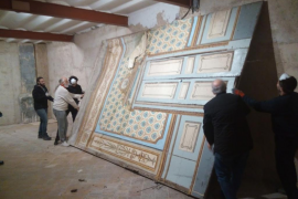 Descobertes noves obres de Tòfol 'Salero' entre els telons 'oblidats' del Defensora