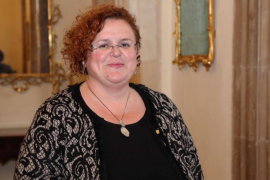 La consellera de Transparència Ruth Mateu va decidir mantenir a tots els alts càrrecs, amb els quals ha treballat des de la perspectiva de secretària general fins al moment del seu nomenament com a consellera, el passat dia 6. 