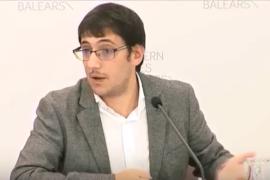 [VÍDEO] El Govern presenta un Decret d'usos lingüístics i a la mateixa roda de premsa ja l'incompleix