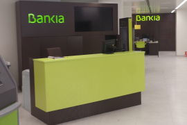 Denuncien que Bankia es nega a emetre certificats en català