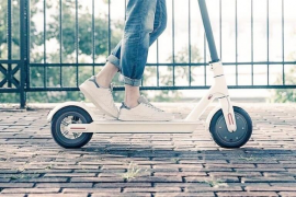 Les empreses de lloguer de patinets elèctrics que operen al centre de Palma continuen sense permís