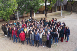 Un centenar de dones participen en una trobada per a reivindicar el paper de la dona en sectors cientificotècnics