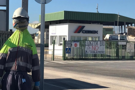 Treballadors de Cemex asseguren que reben pressions des de la direcció de l'empresa