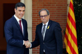 El govern català i l'espanyol acorden que algú de fora els coordini i el PP ho veu una «punyalada per l'esquena»