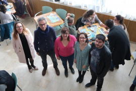 Les cafeteries de la UIB faran servir estovalles amb dissenys sobre «la importància de participar en les eleccions europees»