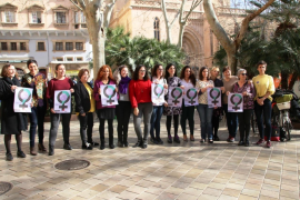 Les dones de l'equip de Govern de Cort s'uneixen a la vaga feminista