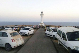 La proposta de regulació de vehicles a Formentera recull l'entrada de 2.280 turismes i 230 motos