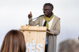 Guillem Balboa, candidat de MÉS per Mallorca al Congrés dels Diputats, durant el seu parlament d'aquest dissabte.