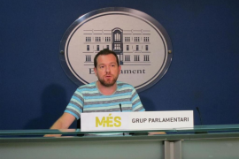 El portaveu del grup parlamentari MÉS, David Abril, aposta per «una coalició àmplia de forces d'esquerra alternativa amb Esquerra Unida, Esquerra Republicana i Podem».