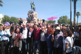 Iglesias promet a Palma acabar amb els contractes temporals i apujar el Salari Mínim