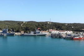 L'Exèrcit espanyol torna a maniobrar aquesta setmana en aigües de les Balears.