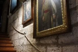 L'ASM exigeix la retirada immediata del retrat de Franco del Castell de Sant Carles