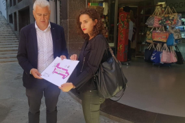 Melià es compromet a «recuperar i modernitzar» les galeries de la plaça Major