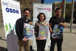 Les actuacions de la campanya consisteixen a difondre material informatiu sobre la realitat LGTBI o 60 tallers sobre diversitat afectiva sexual i identitat de gènere, entre d'altres.