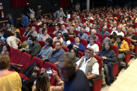 Emoció i compromís a Llubí per dur Puigdemont al Parlament Europeu