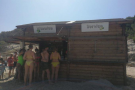 Denuncien que al baret de Cala Agulla «explícitament i amb desafiament» no t'atenen si els xerres en català