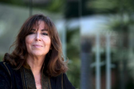 Allau de mostres de suport a Maria del Mar Bonet per l'atac de l'extrema dreta