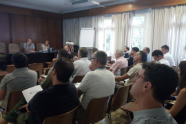 Imatge de la reunió mantinguda pel Consell de Mallorca amb els batles.
