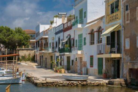 GOB demana al Consell que no es creïn més places turístiques en els nuclis antics de Felanitx i Portocolom