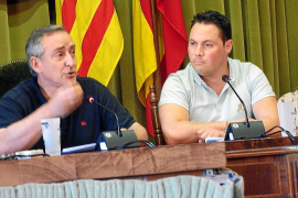 Tota l'oposició suspèn la gestió del pacte PP-C's en els primers 100 dies de govern municipal