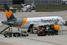 Anticapitalistes considera necessari «transformar l'economia» per rompre amb el monocultiu turístic