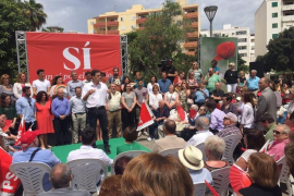 Sánchez durant la trobada celebrada a Eivissa aquest dissabte.