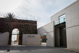 La guanyadora del Premi de Narrativa Art Jove 2018, Aina Gomis, presenta la seva obra 'Les hores seques'