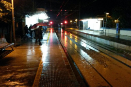 Indignació entre els usuaris del tren pel mal servei a causa de la tempesta