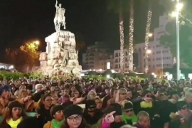 [VÍDEO] Més de 300 dones participen a Palma en l'acció 'Un violador en tu camino'