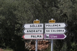 Tanquen la carretera Sóller-Fornalutx degut al despreniment d'un mur