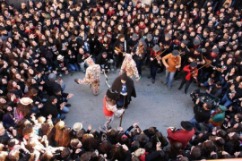 Sant Antoni poble a poble