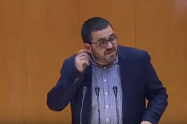 [VÍDEO] Vidal: «Estic al·lucinant del coneixement del català que hi ha al Senat perquè quan algú intervé en català quasi ningú escolta la traducció»