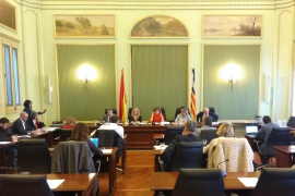 El Govern només atorgarà noves llicències per a locals de joc si altres es donen de baixa