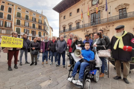 Stop Desnonaments acusa Cort de «mentir» al menor amb discapacitat desnonat