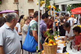 La desena edició de la Fira de la Taronja premia els seus iniciadors