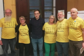 Imatge dels membres de la Plataforma Antiautopista.