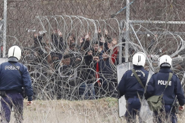 Soldats assassinen una immigrant quan intentava entrar a Grècia des de Turquia
