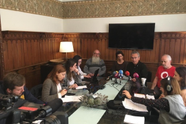 La Plataforma contra els Megacreuers denuncia «l'ocultació» de part del Pla Estratègic del Port