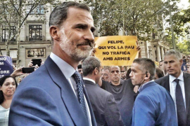 Felipe VI renuncia a la seva herència personal i elimina l'assignació oficial al Borbó emèrit.