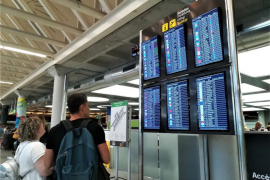 Cancel·lats 62 vols aquest dilluns als aeroports de Palma, Eivissa i Maó