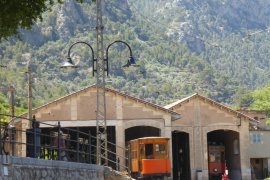 El Tramvia suspèn el servei