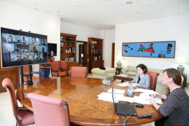 El Govern analitza amb entitats socials els efectes de l'aïllament en la població vulnerable