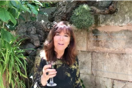 [VÍDEO] 'La terra que ens va parir': artistes mallorquins donen suport al vi de Mallorca