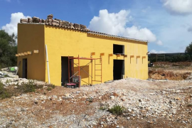 El Govern enllesteix un decret per frenar la construcció en sòl rústic i 'fals urbà'