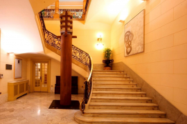 El Parlament obre una convocatòria per a adquirir una obra artística motivada per la COVID