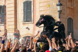 IB3 ret homenatge a les festes de Sant Joan aquest dissabte amb una programació especial