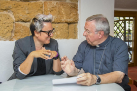 El bisbe de Mallorca i Sonia Vivas es reuneixen per parlar sobre la polèmica de l'estàtua de Juníper Serra