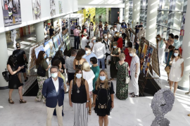 Un centenar d'artistes donen obres a l'Hospital de Son Espases en agraïment a la seva tasca durant la pandèmia